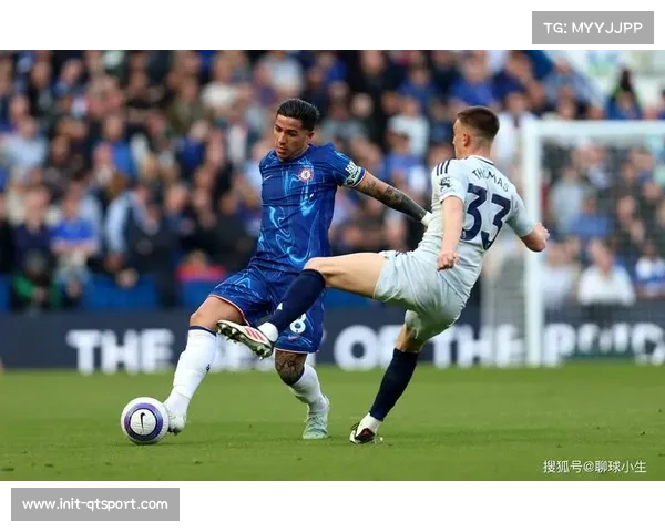 切尔西5-1大胜对手,联赛阶段火力全开 切尔西5-1大胜对手,联赛阶段火力全开